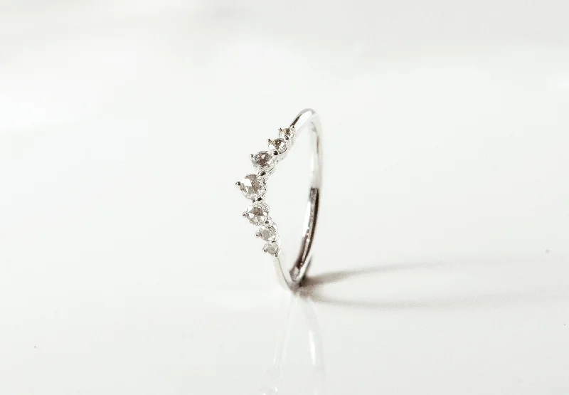 "Petite Rose" Ring