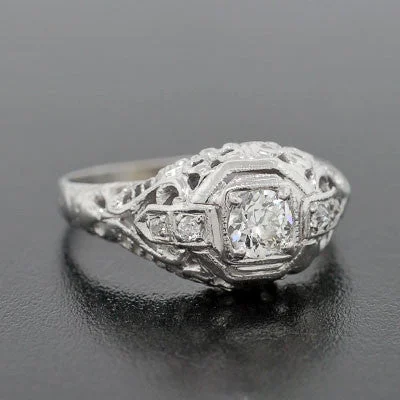 Chic Necklace Art Deco 18kt Diamond Engagement Ring .26ct