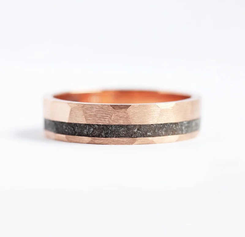 Minimalist Ring Jean Hammered Black Spinel Inlay Wedding Band