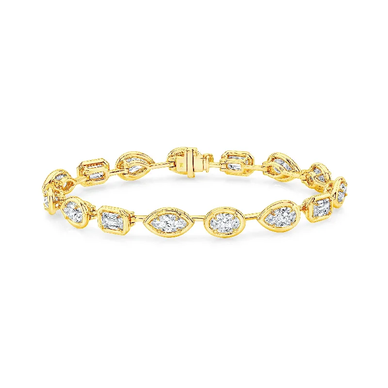 Multi-Diamond Bar Bracelet in 18kt Yellow Gold