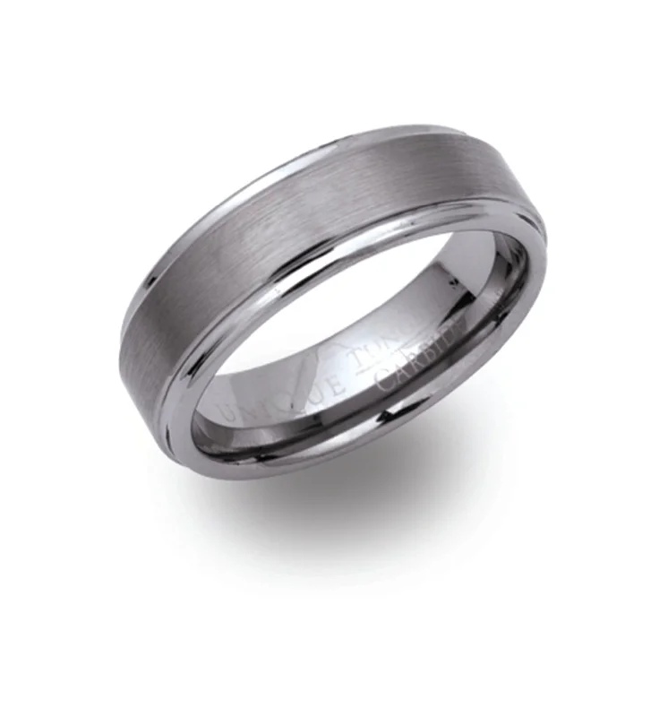 Unique & Co 7mm Tungsten Carbide Band Ring